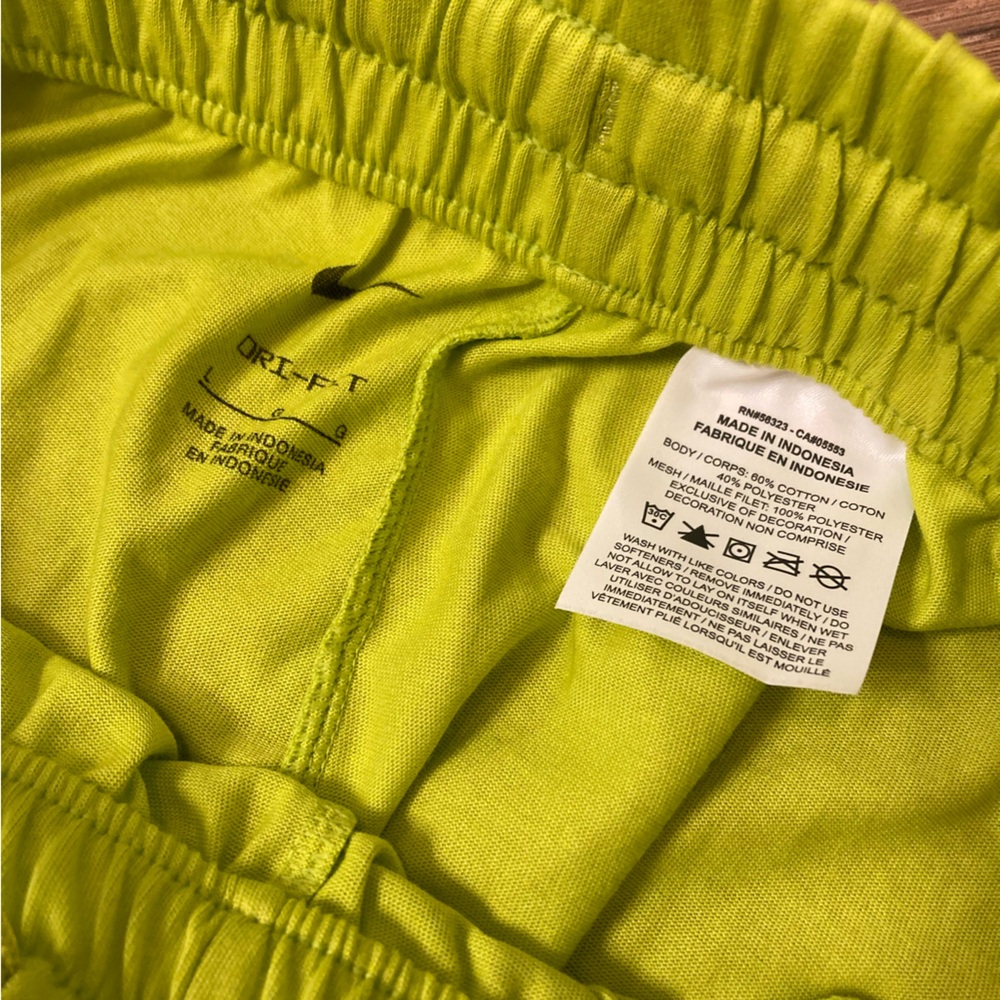 NIKE Dry-Fit | NWT Girls Athletic Shorts - Picture 7 of 9